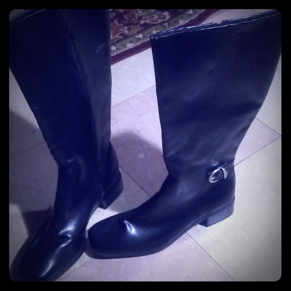 Black tall boots